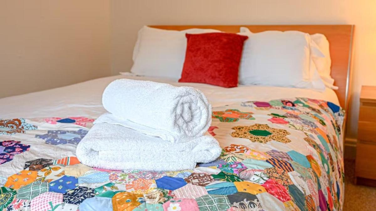 Quiet & Cosy Countryside Haven - Free Parking *